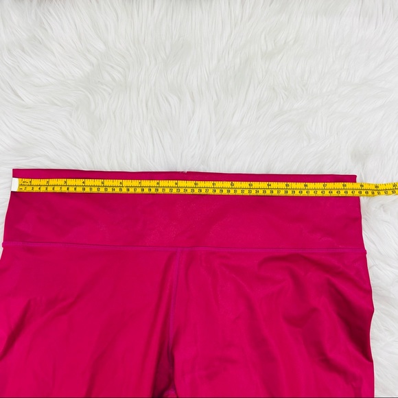 Fabletics High-Waisted Iridescent Luxe Legging - Picture 8 of 11